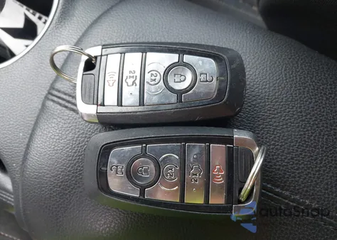 2018 Ford Mustang Ecoboost из США, поврежденный, VIN 1FA6P8TH2J5127543